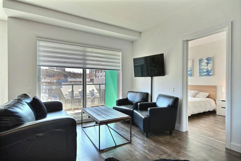 K-417 / Parking & Gym - Private Balconies Apartment Quebec City